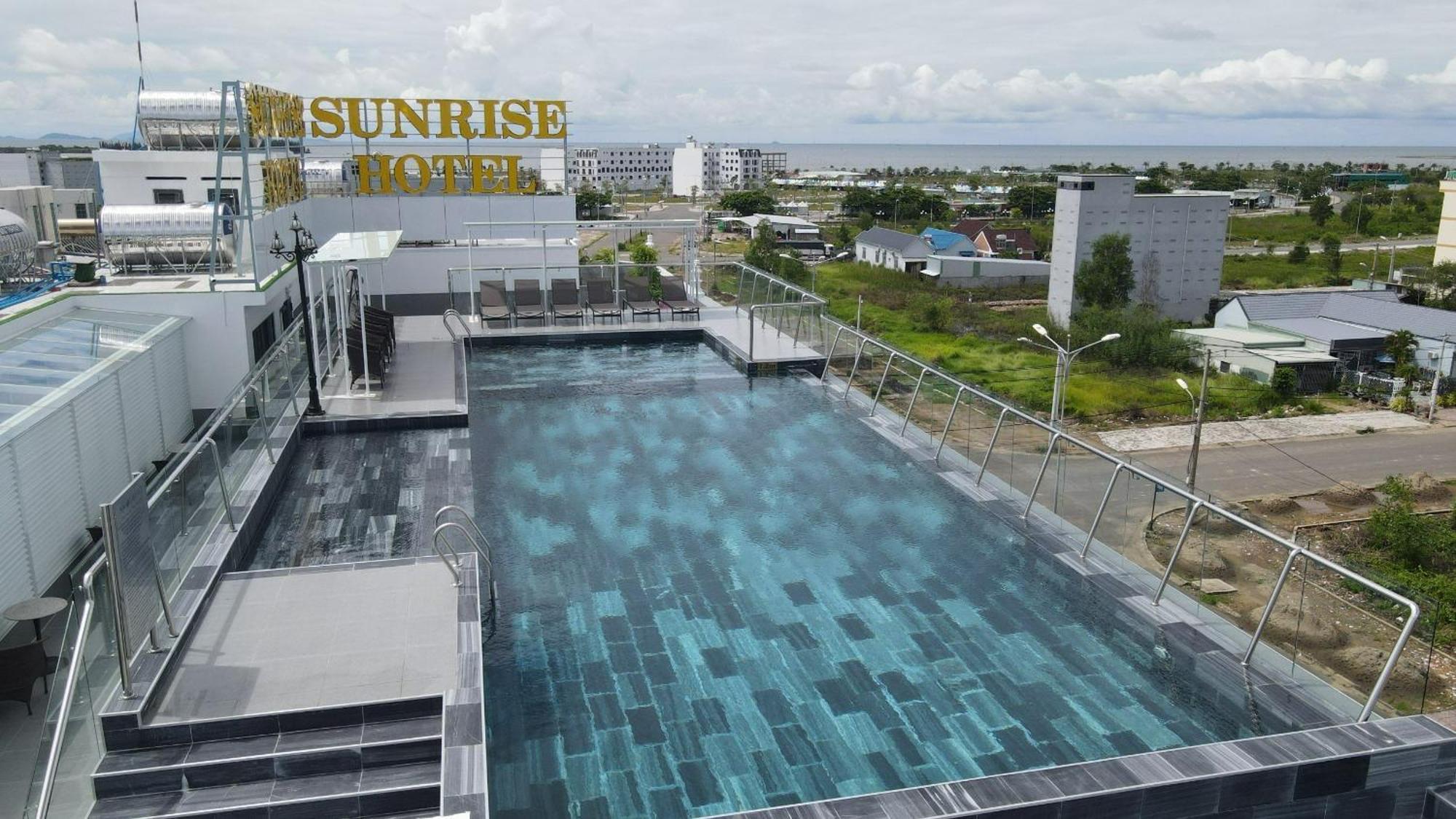 Sunrise Hotel Hà Tiên Zewnętrze zdjęcie