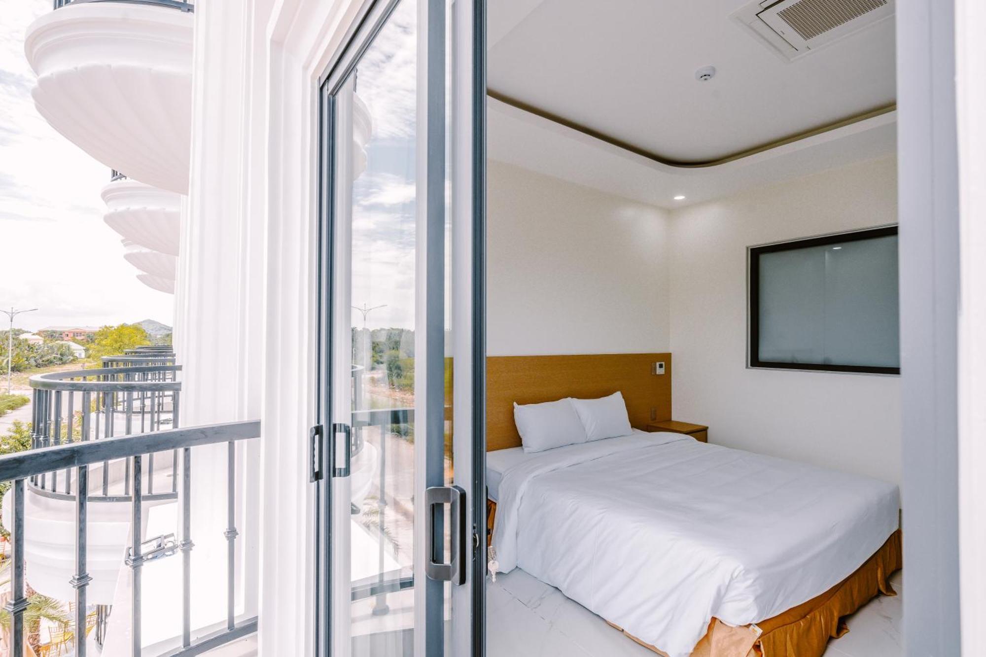 Sunrise Hotel Hà Tiên Zewnętrze zdjęcie