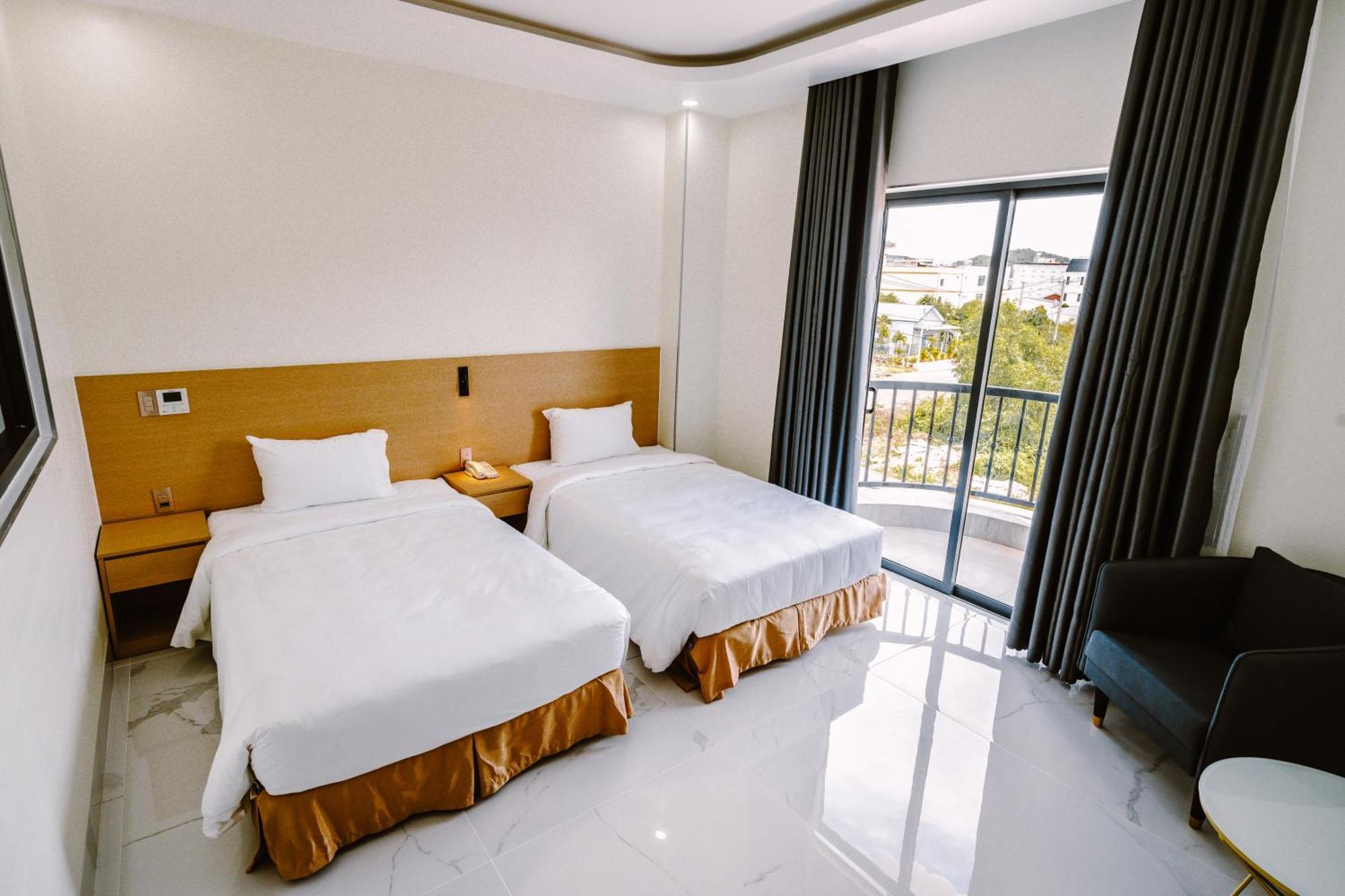 Sunrise Hotel Hà Tiên Zewnętrze zdjęcie
