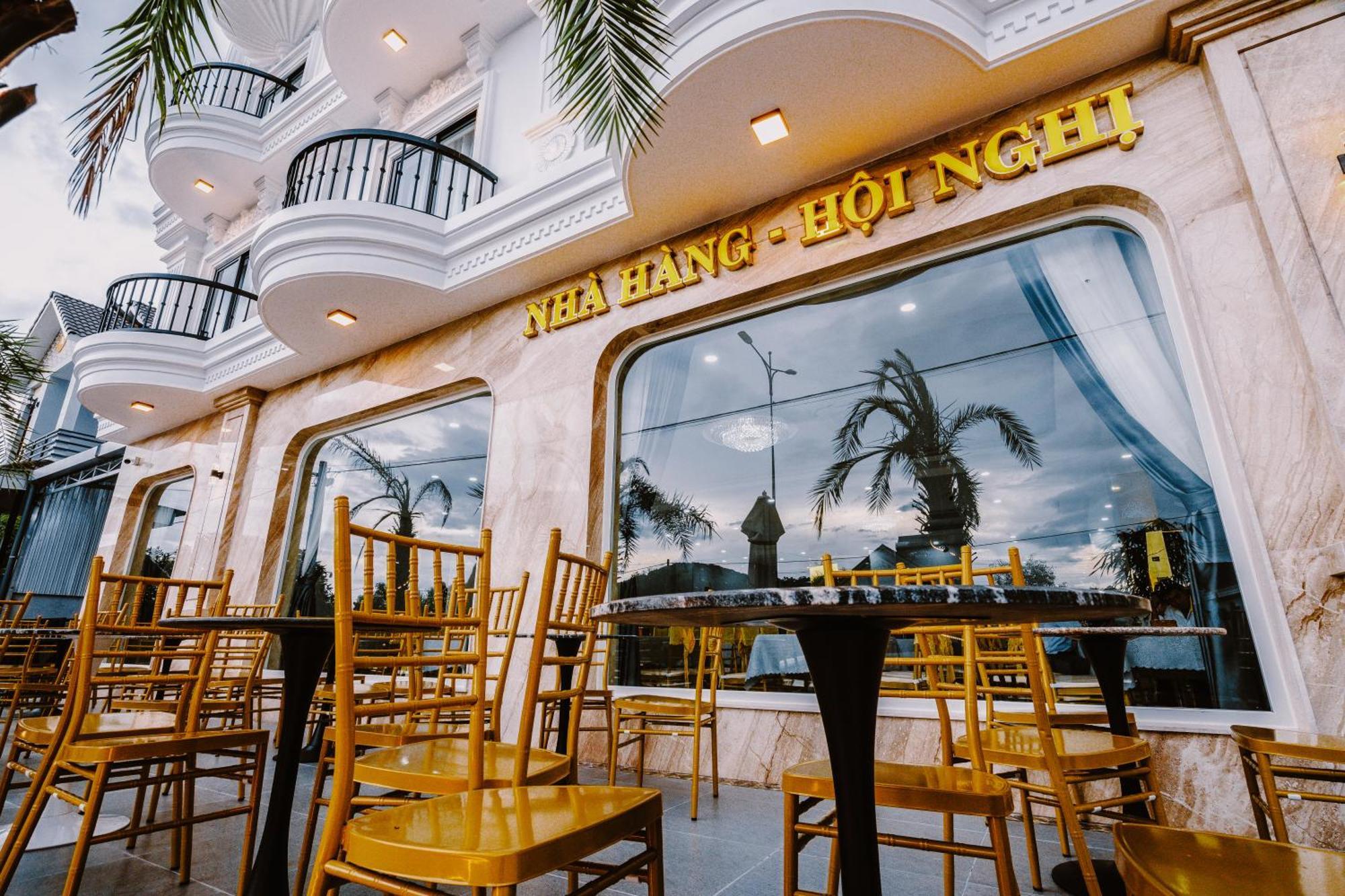 Sunrise Hotel Hà Tiên Zewnętrze zdjęcie