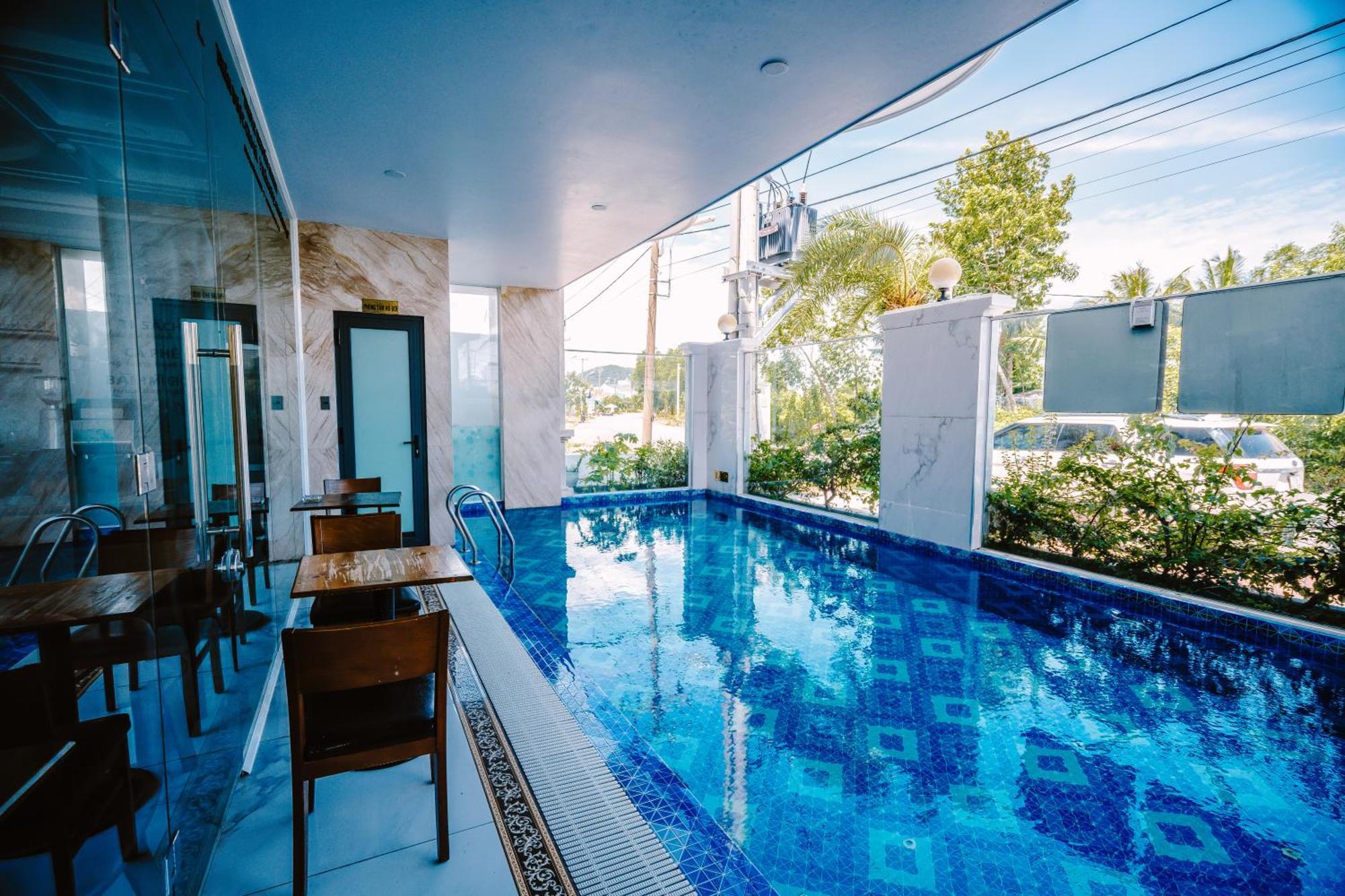 Sunrise Hotel Hà Tiên Zewnętrze zdjęcie