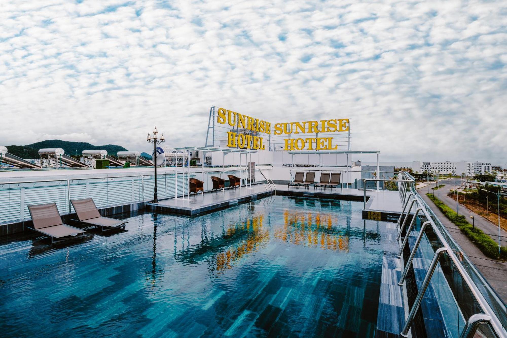 Sunrise Hotel Hà Tiên Zewnętrze zdjęcie