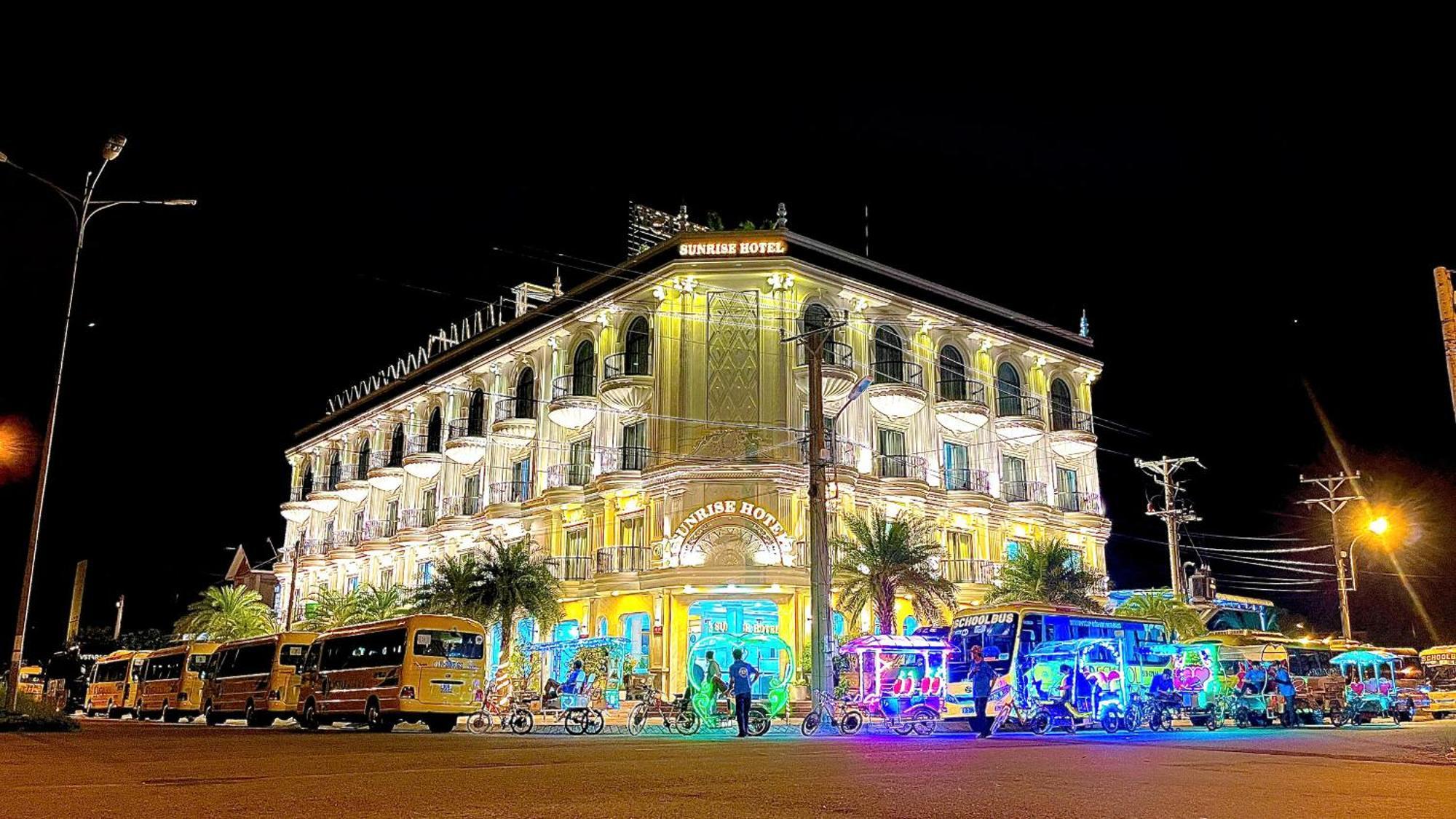 Sunrise Hotel Hà Tiên Zewnętrze zdjęcie